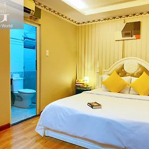 Hotel Grad Crowne - Bui Vien, Ho Chi Minh City